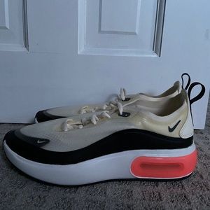 Nike air Max dia SE